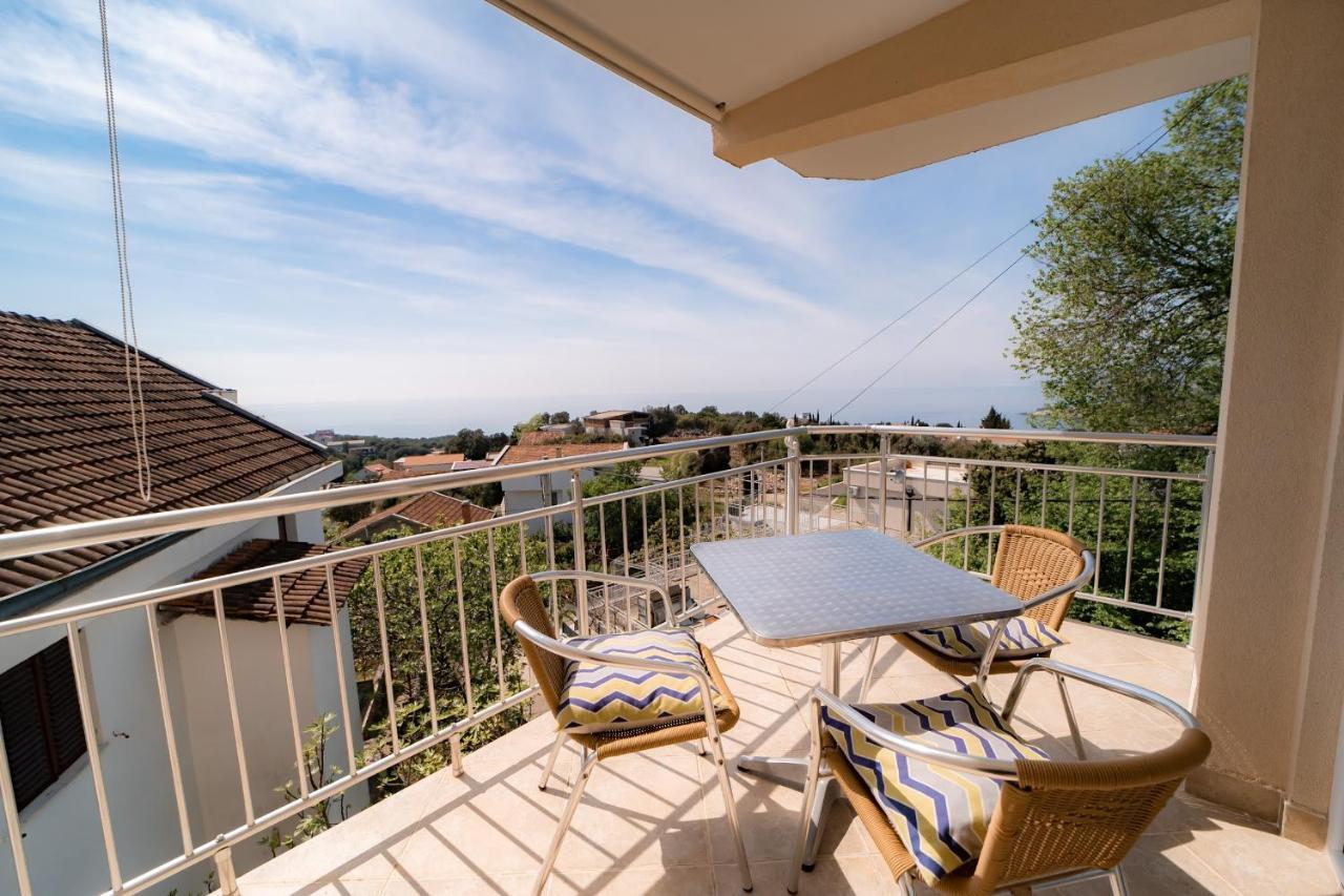 Villa Katharina Утеха Екстериор снимка