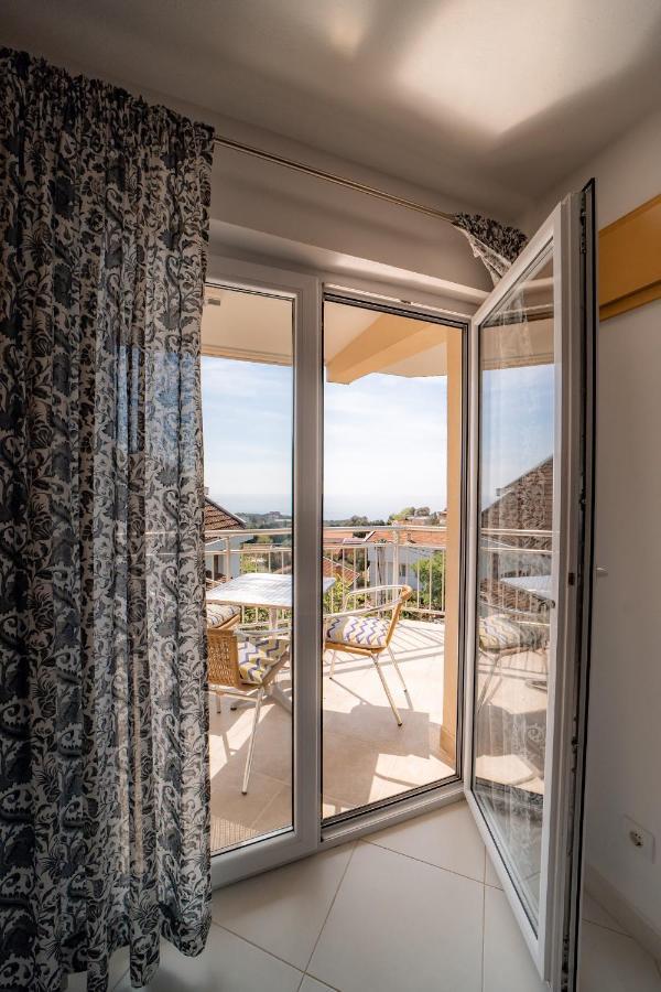 Villa Katharina Утеха Екстериор снимка